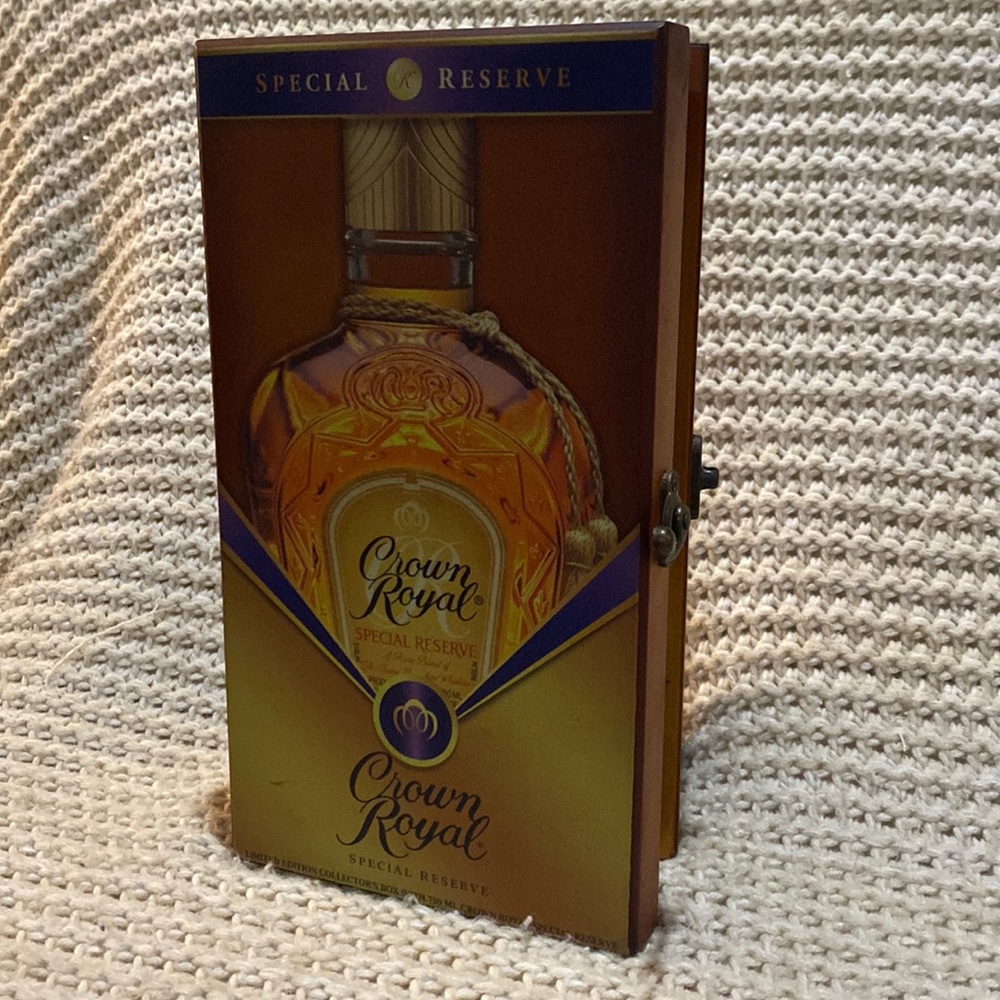 Crown royal bottle box with bag